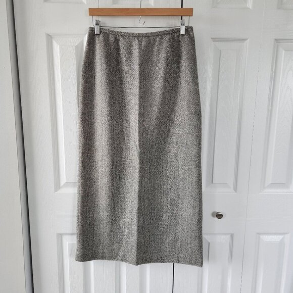 Liz Claiborne Dresses & Skirts - Liz Claiborne Black/White Silk/Wool Blend Long Skirt